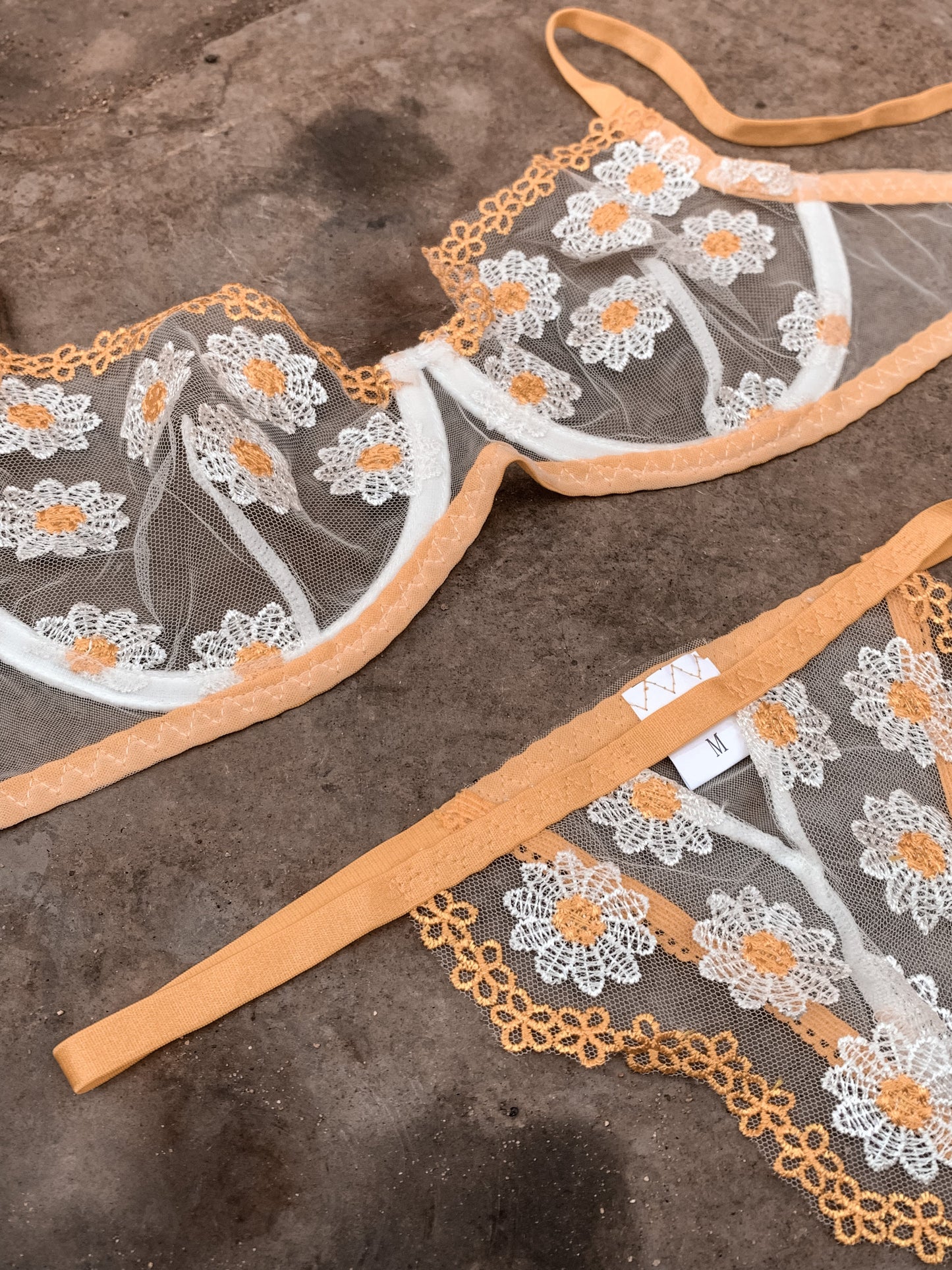 FLORAL DAISY SET